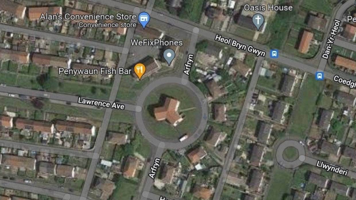 Дом на кольце в Великобритании