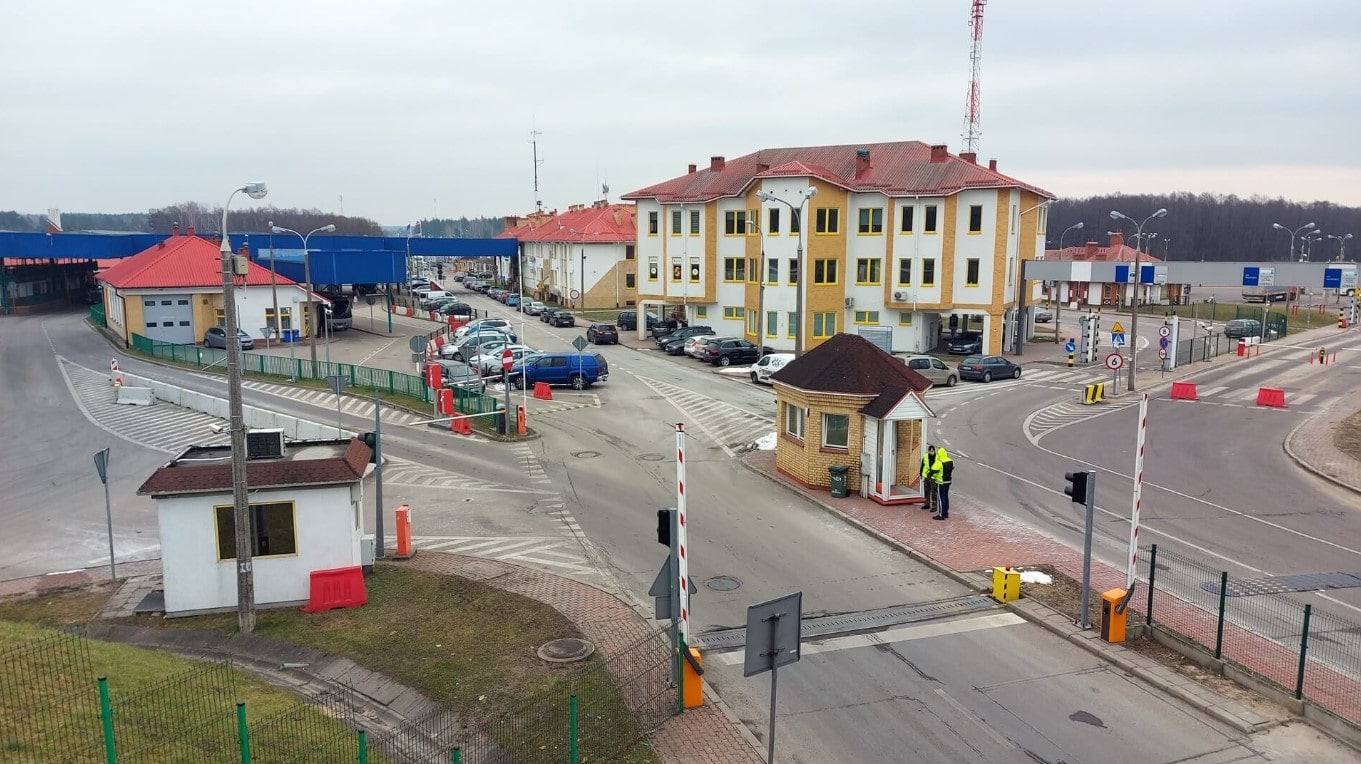 Бобровники закрыты фото граница Польша Беларусь