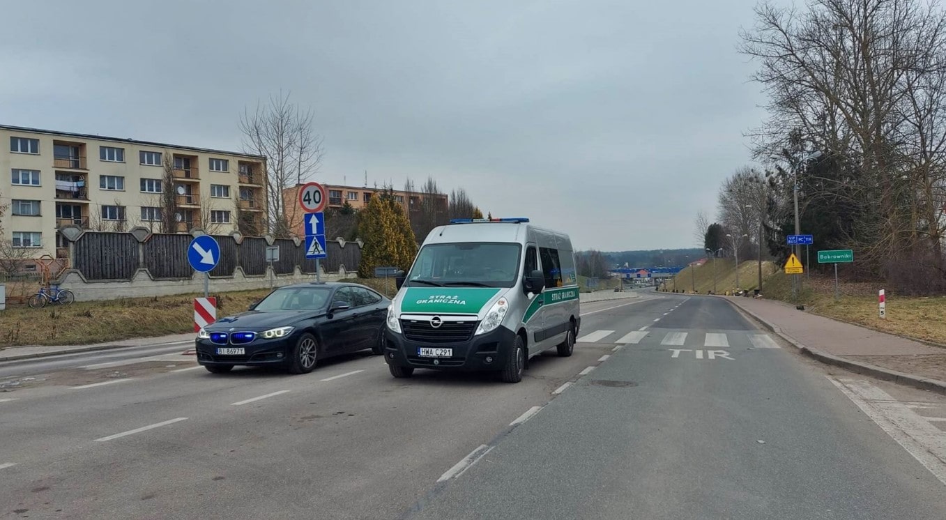 Бобровники закрыты фото граница Польша Беларусь