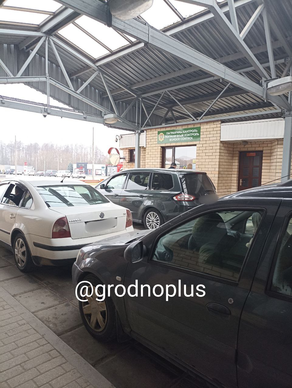 Бобровники закрыты фото граница Польша Беларусь