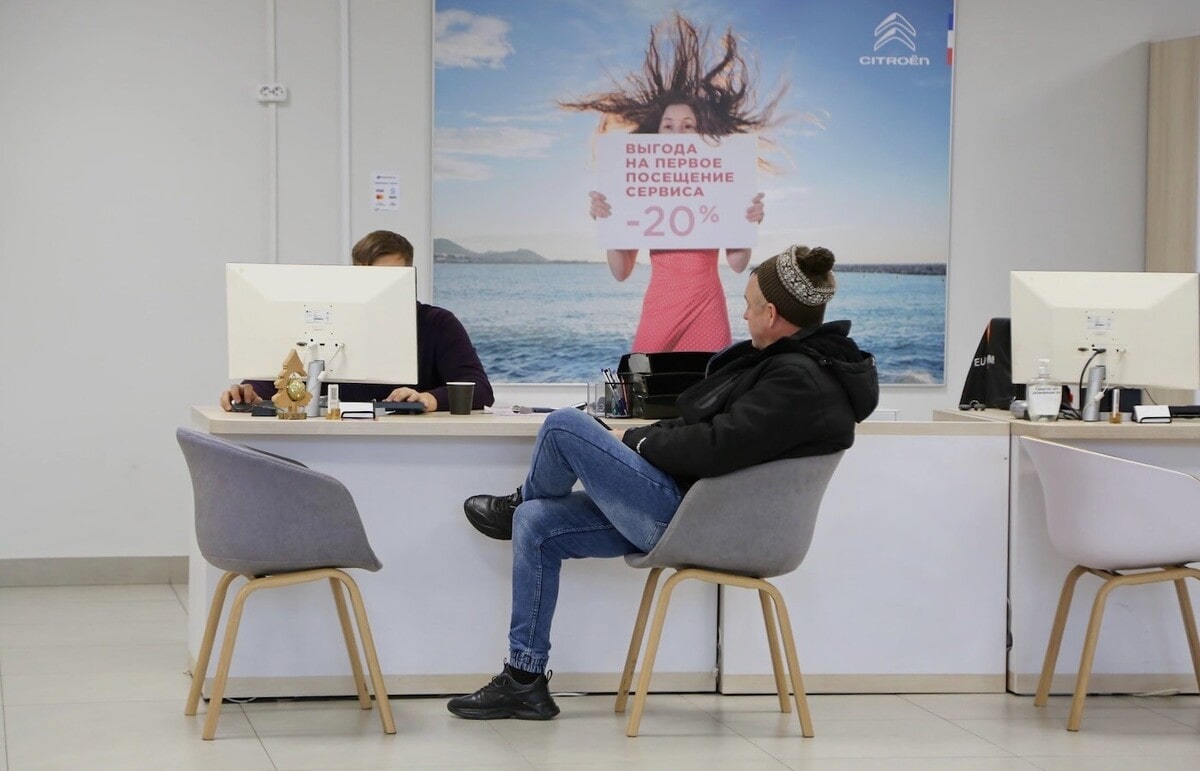 geely atlas pro def 01 min