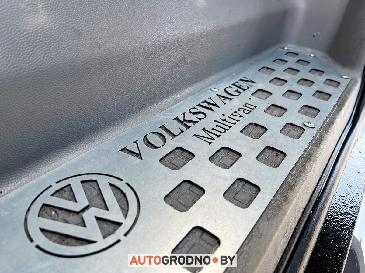 Павел и его VW Multivan