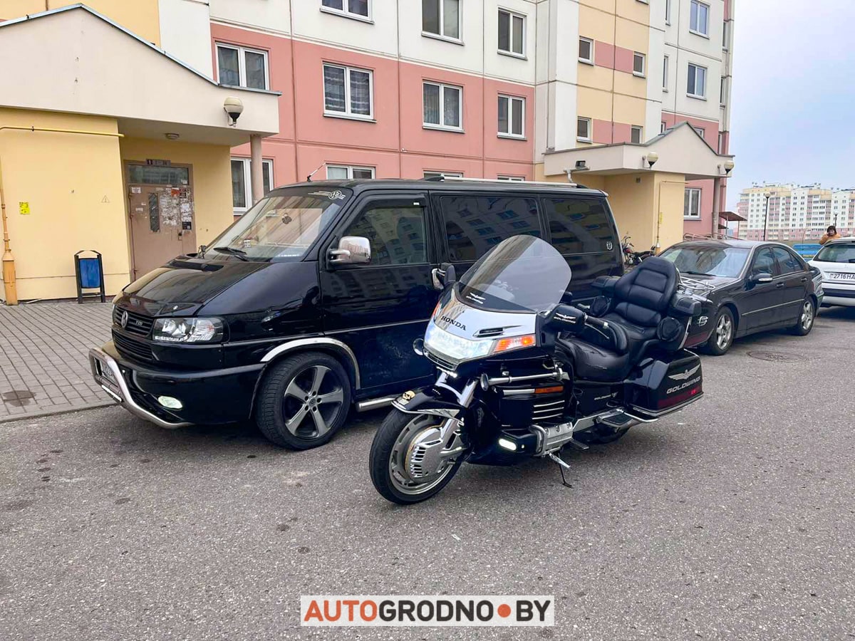 Павел и его VW Multivan