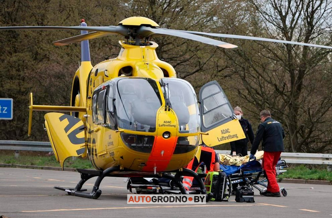 В Германии загорелся и взорвался грузовик с водителем из Гродно. Его экстренно увезли на вертолете
