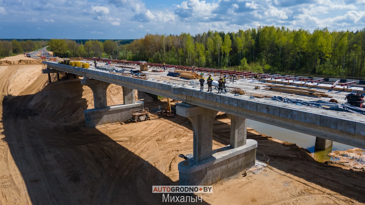 Стройка века – как строят новый мост через Неман в Белице. Между Лидой и Дятловом