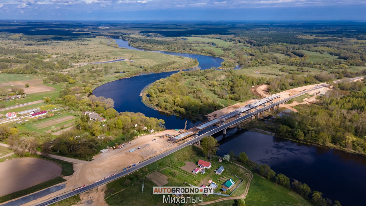 Стройка века – как строят новый мост через Неман в Белице. Между Лидой и Дятловом