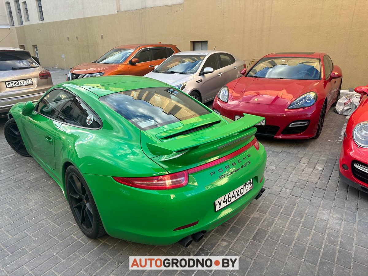 В Гродно прибыл Porsche Club Moscow