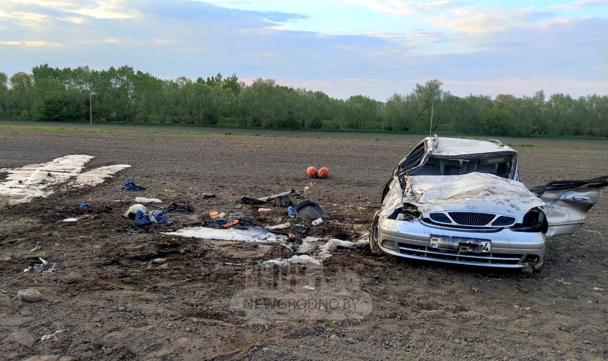 Под Гродно вылетел с дороги и несколько раз перевернулся Daewoo