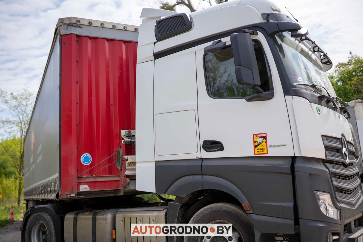 Код 95 в Польше - школа у Марка в Варшаве