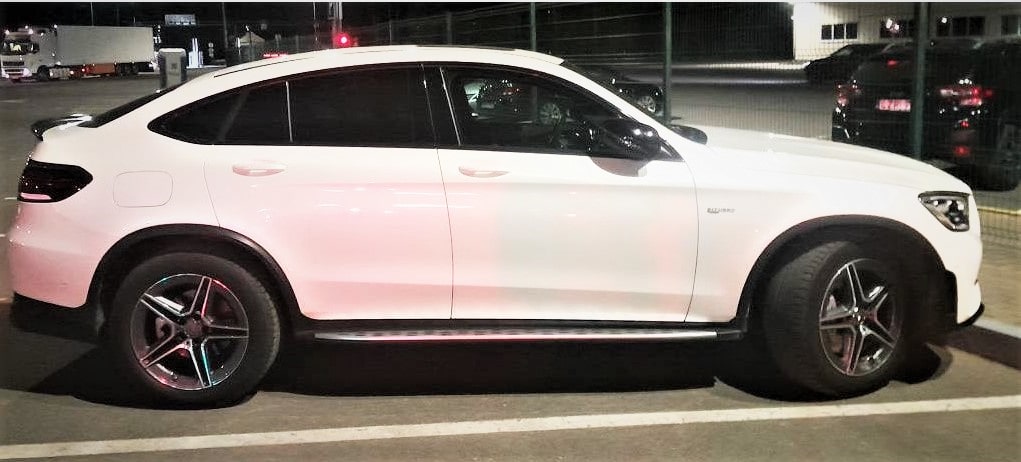 Латвиец за вознаграждение пытался ввезти в Беларусь дорогой Mercedes, угнанный в Германии