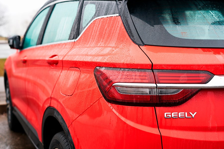 geely tsennik 3 goda 01 min