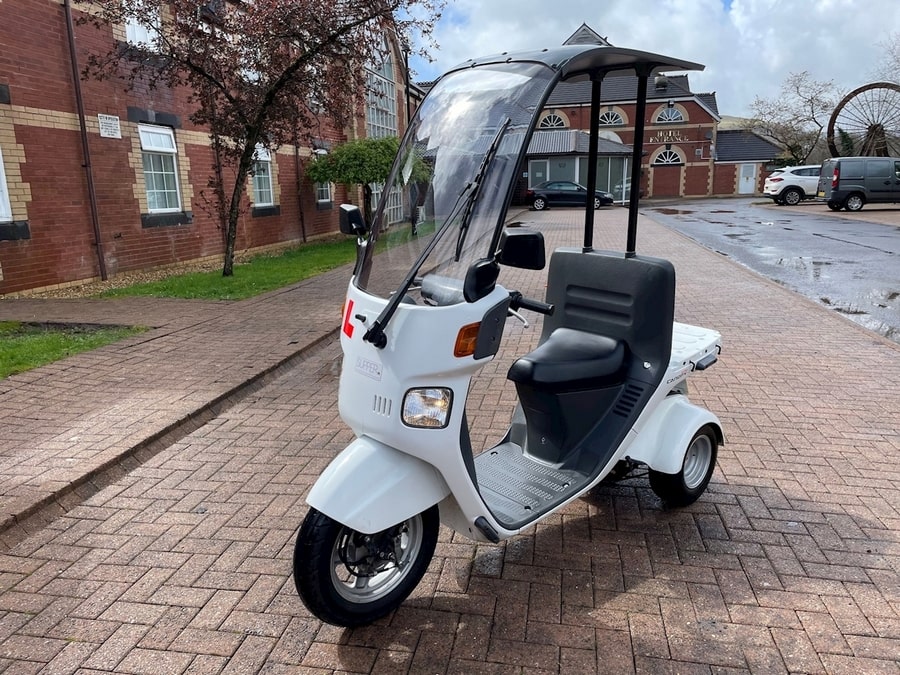 Honda Gyro Canopy 1 min