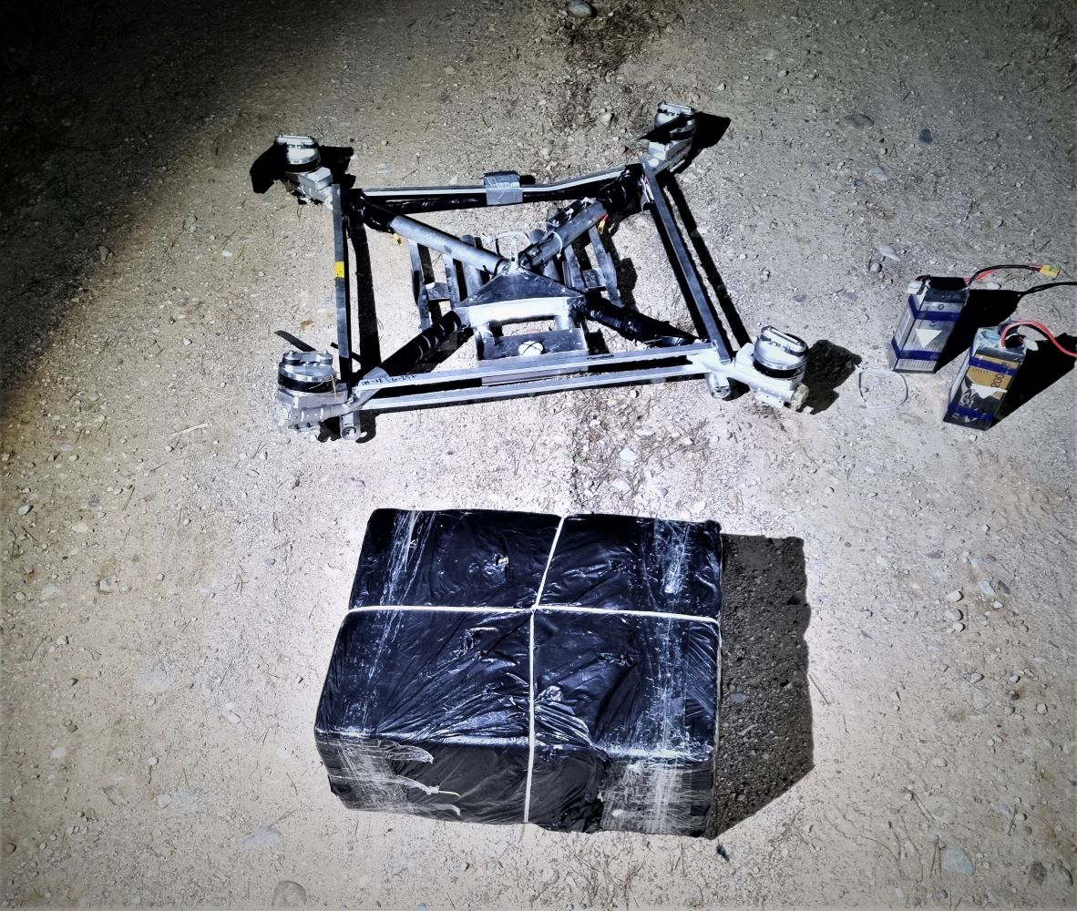 Пограничники сбили дрон и задержали пилотов контрабандистов Беларусь Литва Вильнюс Ошмяны