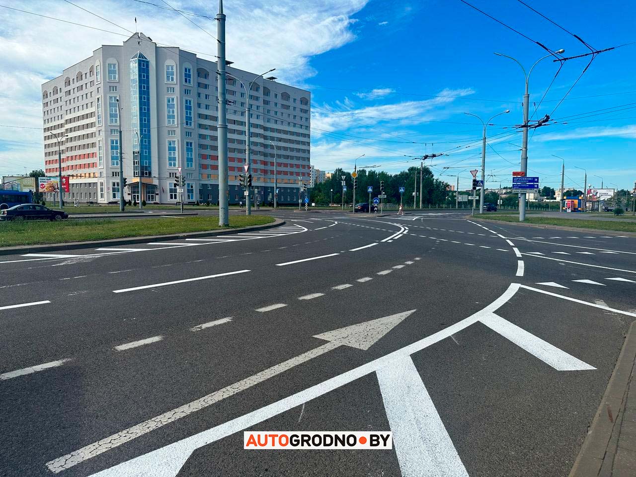 Пока вы спали: за ночь на кольце Дзержинского в Гродно изменили разметку. Как теперь ехать?