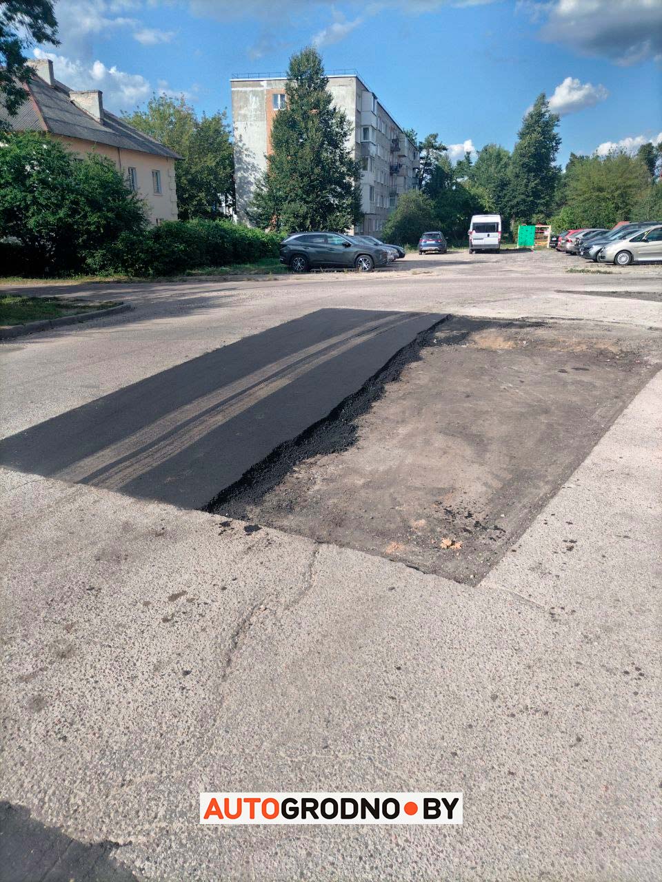 В Беларуси появился эффективный способ решения проблем ям во дворах. Опыт