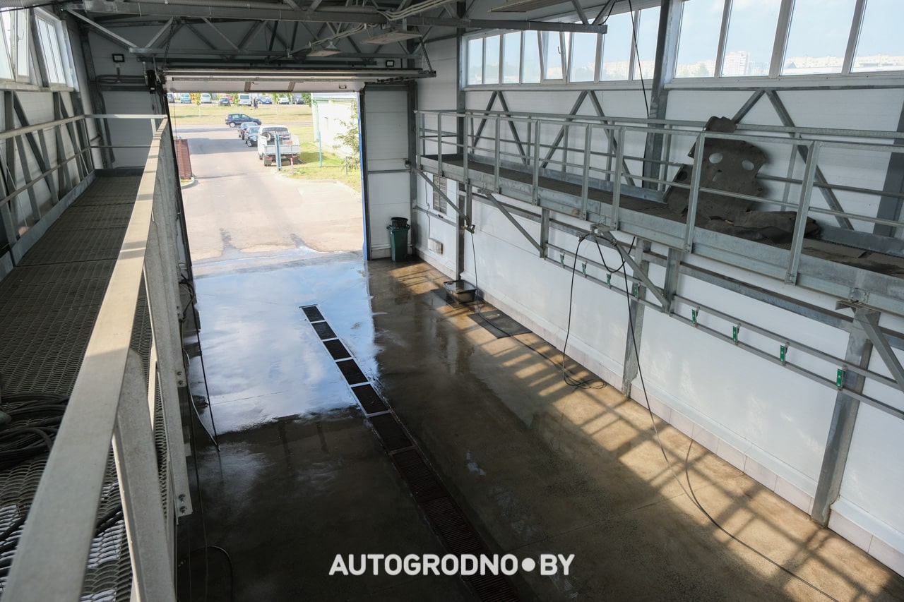 Автосервис УКС Гродно на улице Гаражной