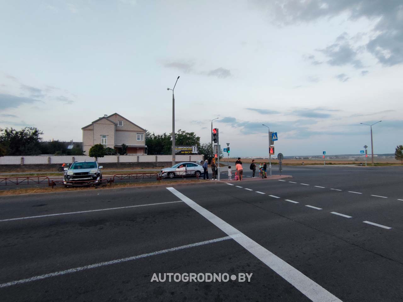 Авария ДТП в микрорайоне Ольшанка 11 сентбяря