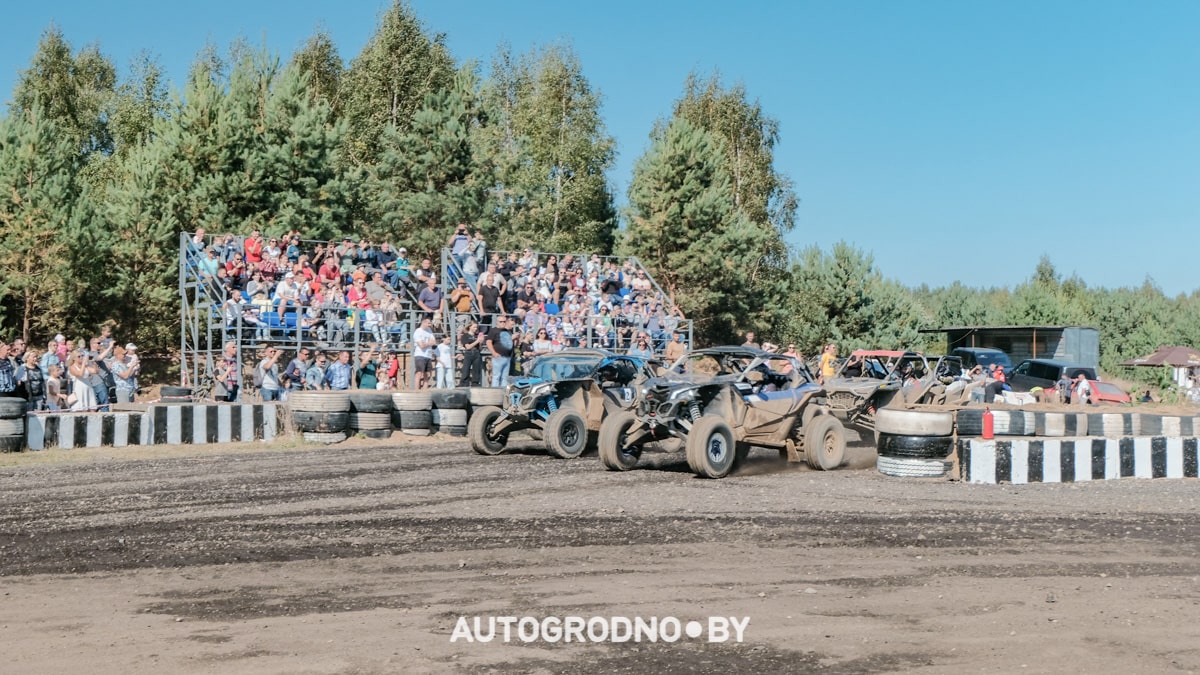 Гродненский гонщик произвел фурор на автокроссе 2023 под Гродно. Чемпионат Беларуси