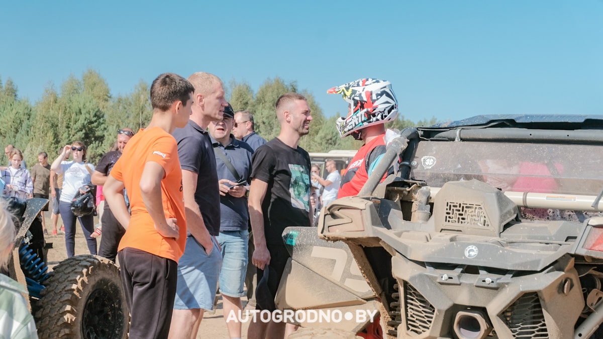 Гродненский гонщик произвел фурор на автокроссе 2023 под Гродно. Чемпионат Беларуси