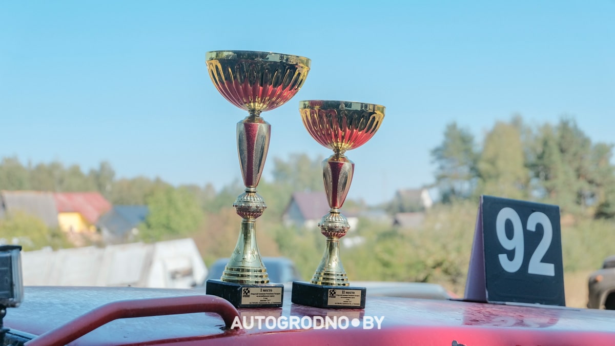 Гродненский гонщик произвел фурор на автокроссе 2023 под Гродно. Чемпионат Беларуси