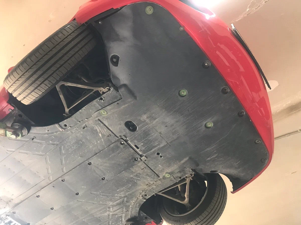 Белорус продает свою любимую Ferrari