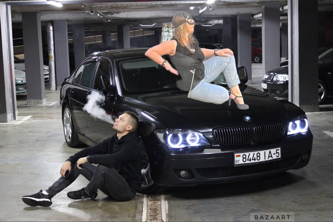 В Беларуси новый мем. И им стала женщина-кошка