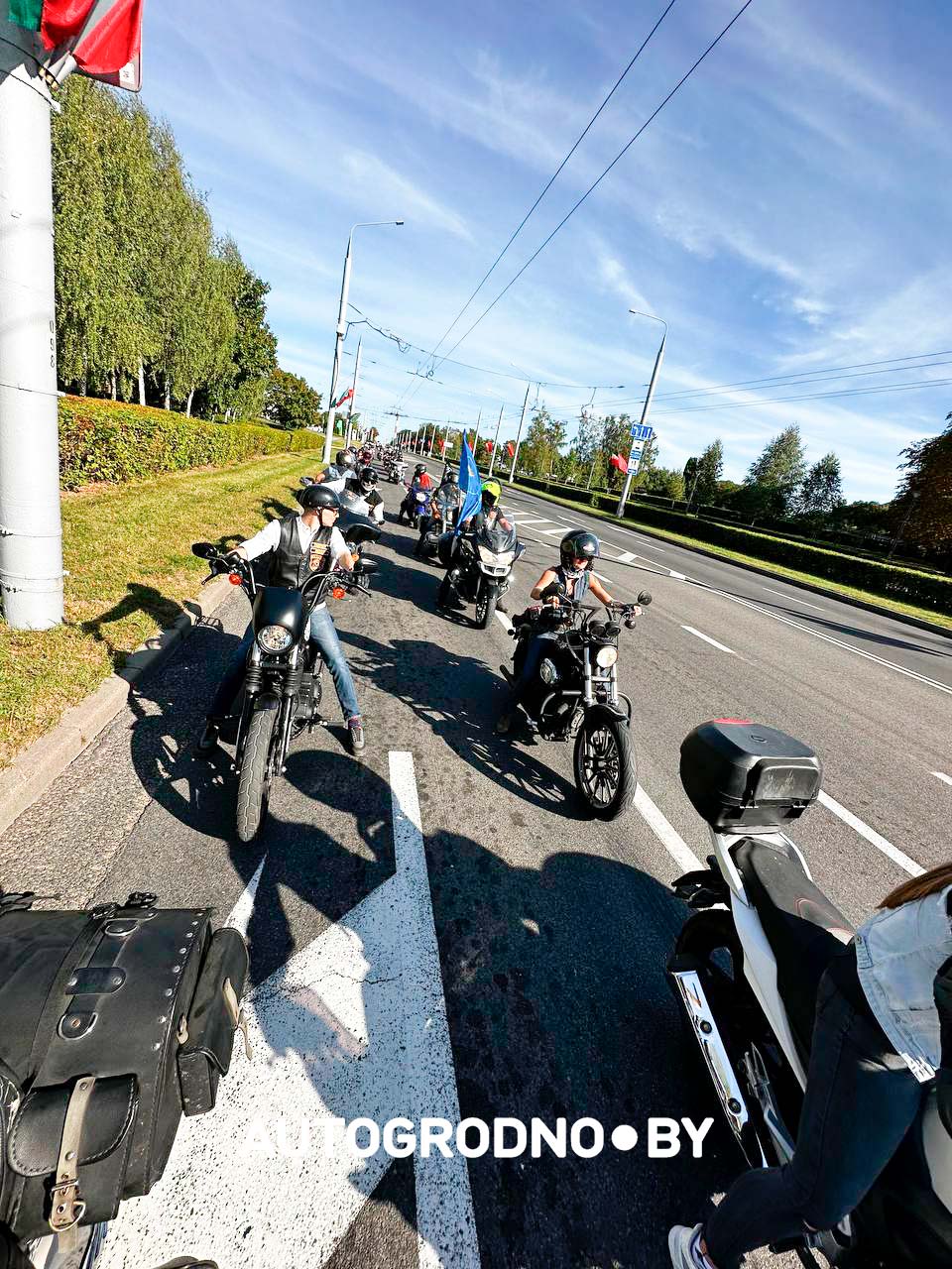 Мотопробег на День Гродно засняли от первого лица. Сколько было мотоциклистов?
