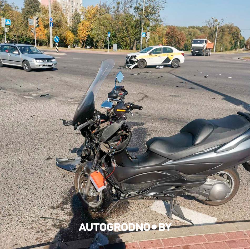 авария Соломовой в Гродно скутер