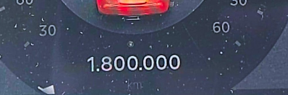 Рекордный пробег Tesla