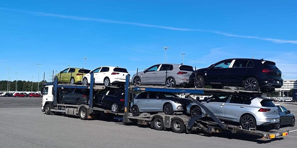 vw golf gti 09 23 01 min