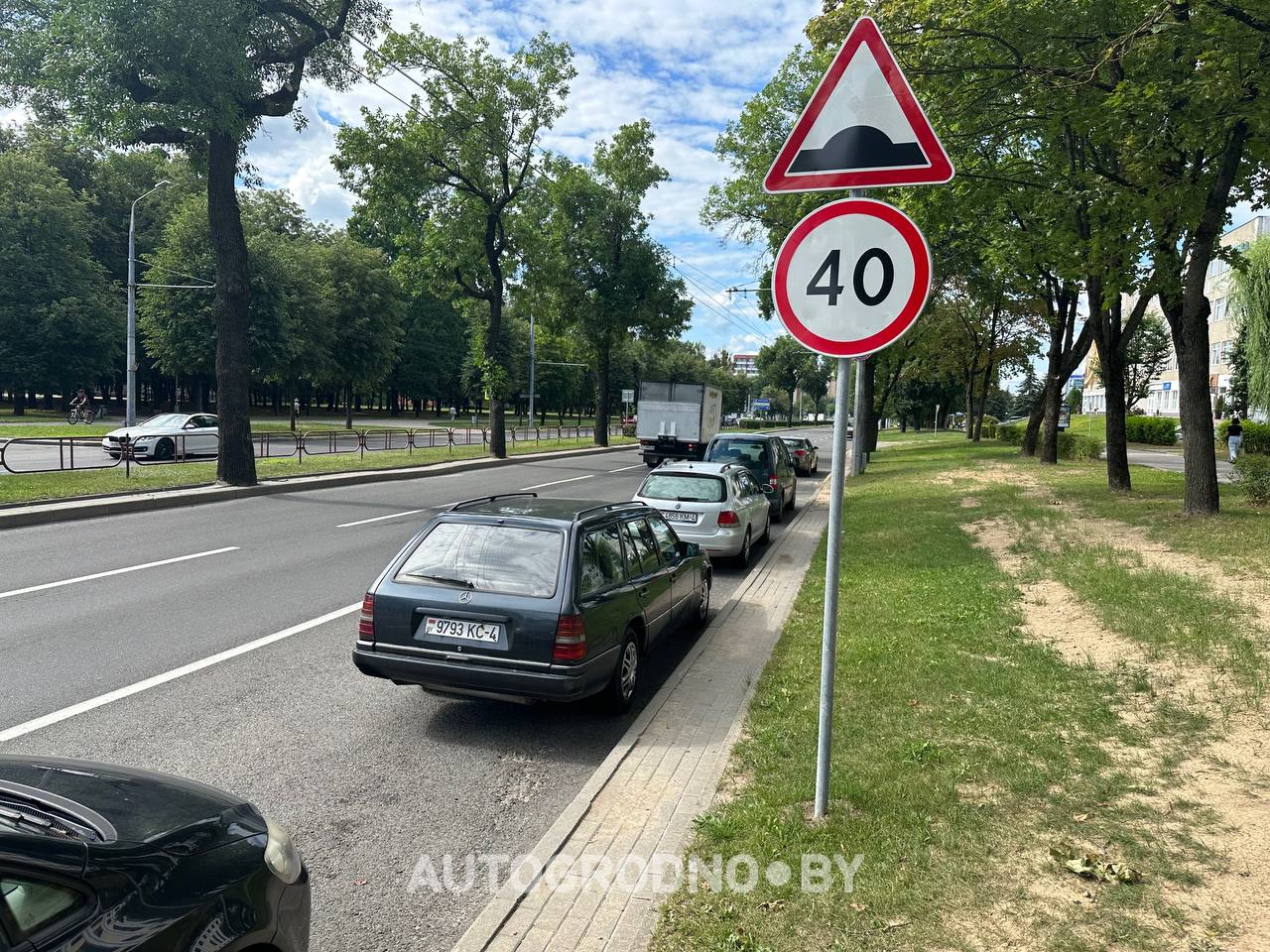 Лежачие полицейские в Гродно на улице Горького