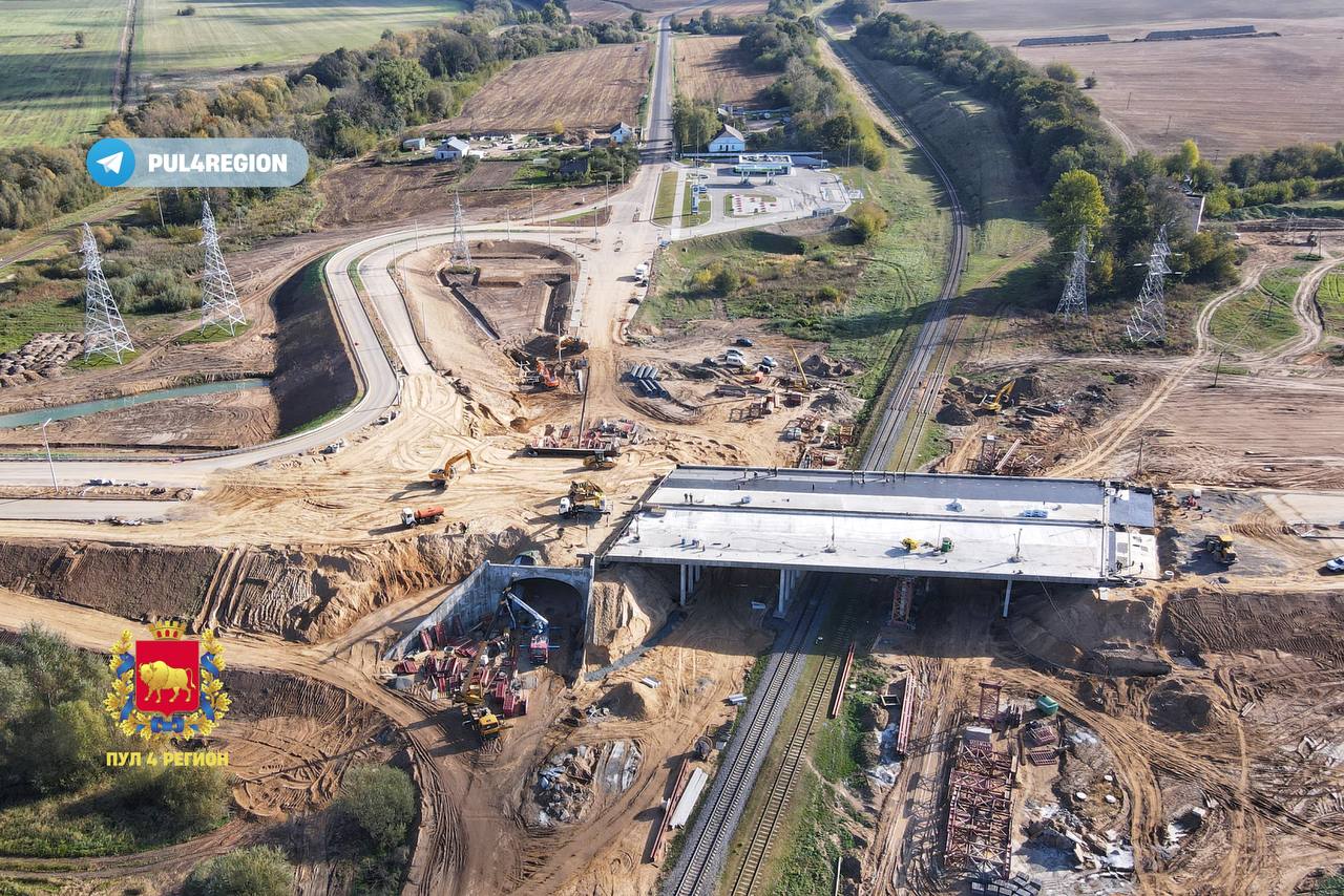 Готовят к открытию: развязку у Озерского шоссе засняли с неба