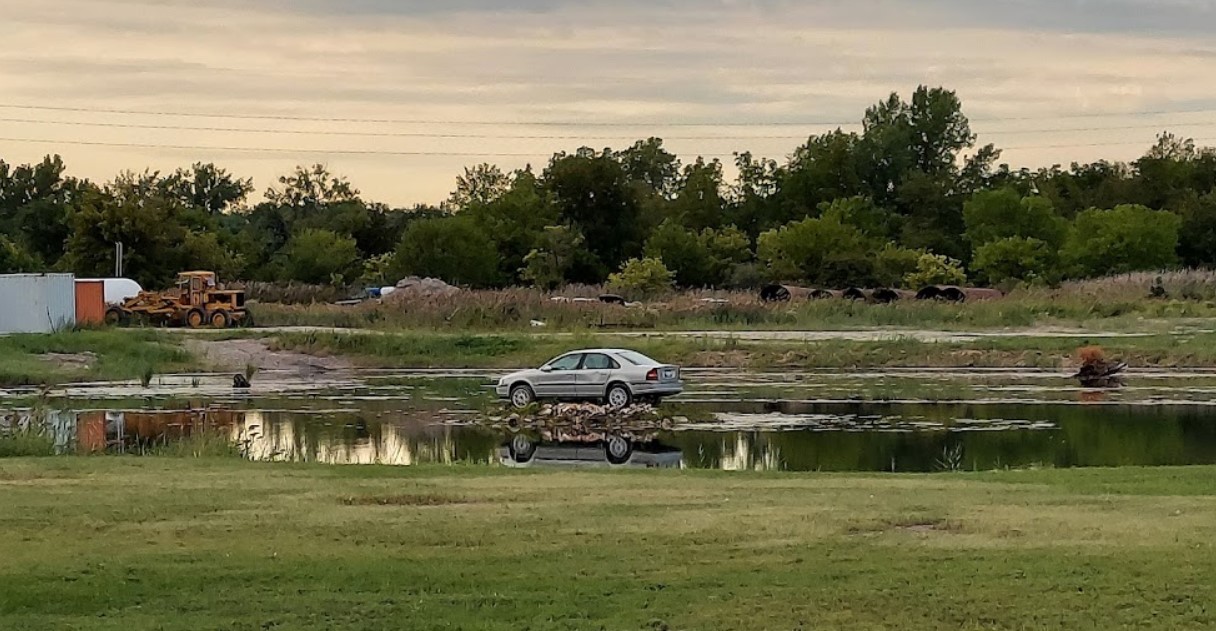 Volvo S80 застряла в необычном месте на 10 лет. Теперь все ищут Volvo Island на картах Google