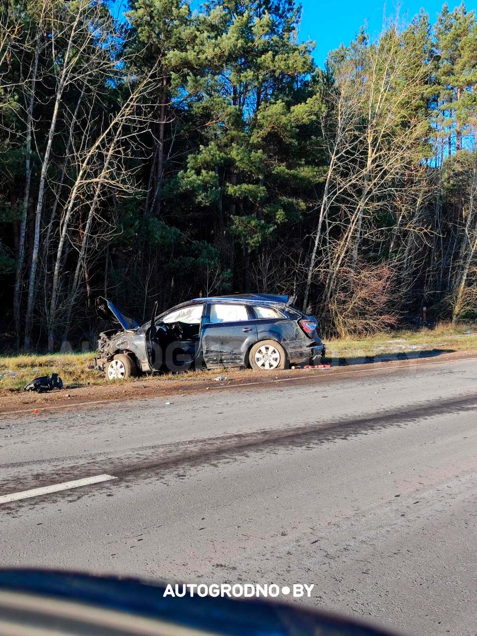 AUDI Q7 несколько раз перевернулась из-за BMW X5 под Гродно