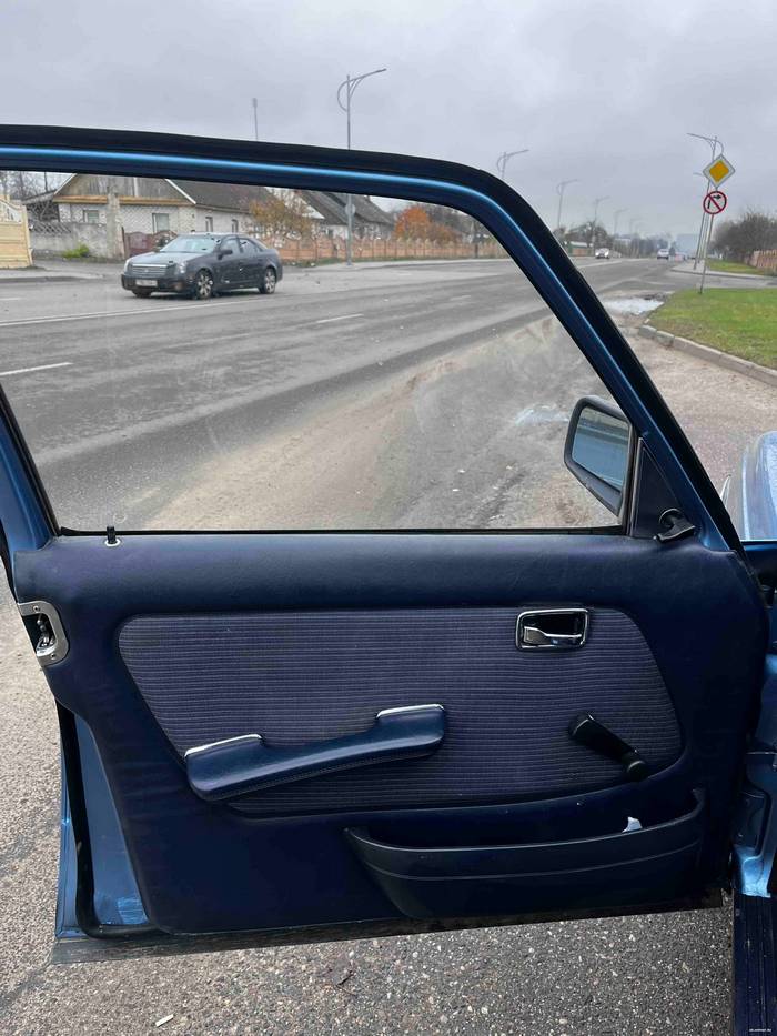 В Лиде восстановили Mercedes w123, а теперь продают. Вот во сколько мастер оценивает свой труд