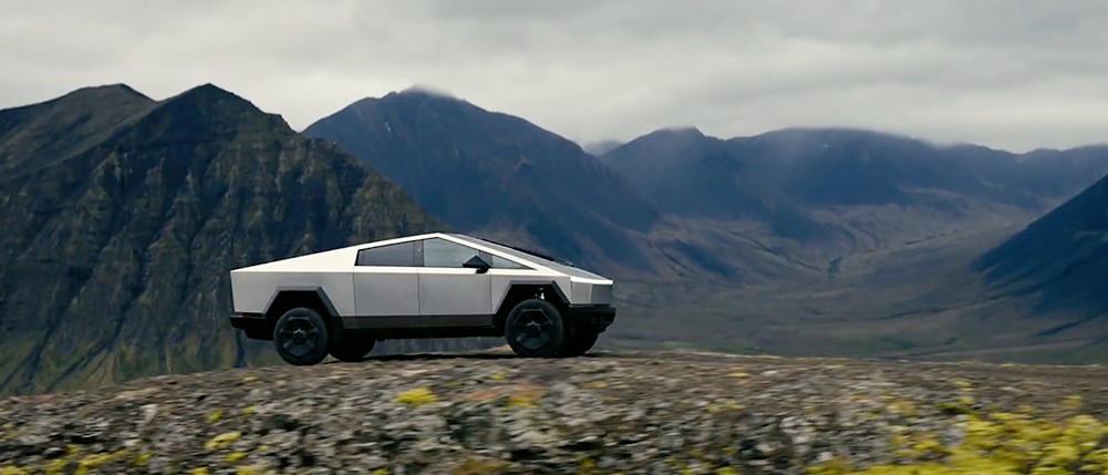 Событие недели: Tesla Cybertruck уже в продаже и прошел первые независимые тесты критиков