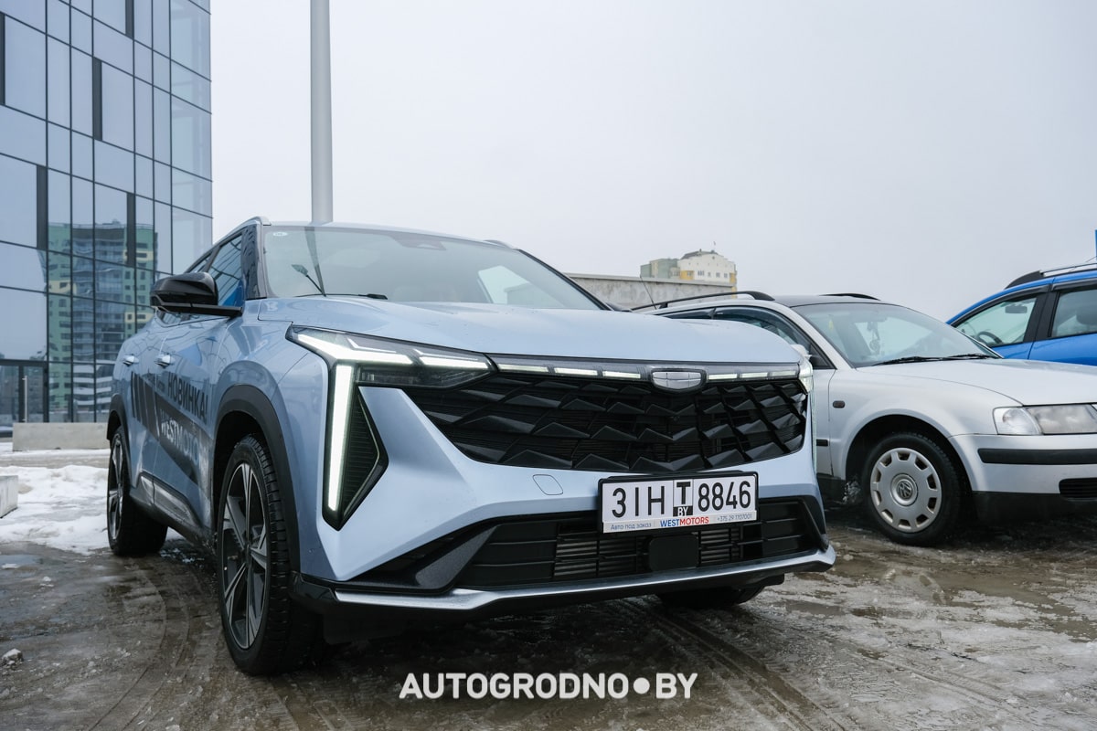 Обзор и тест драйв Geely Atlas Cool из Китая