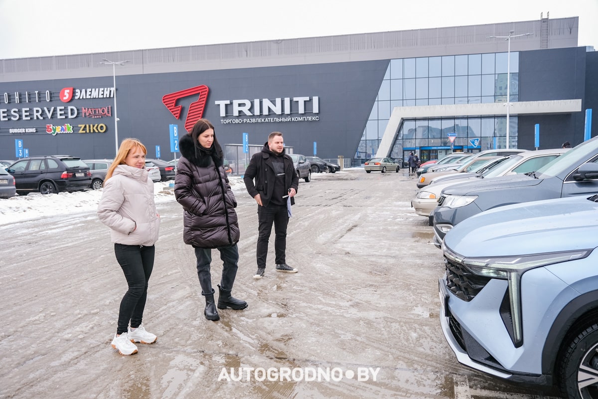 Обзор и тест драйв Geely Atlas Cool из Китая