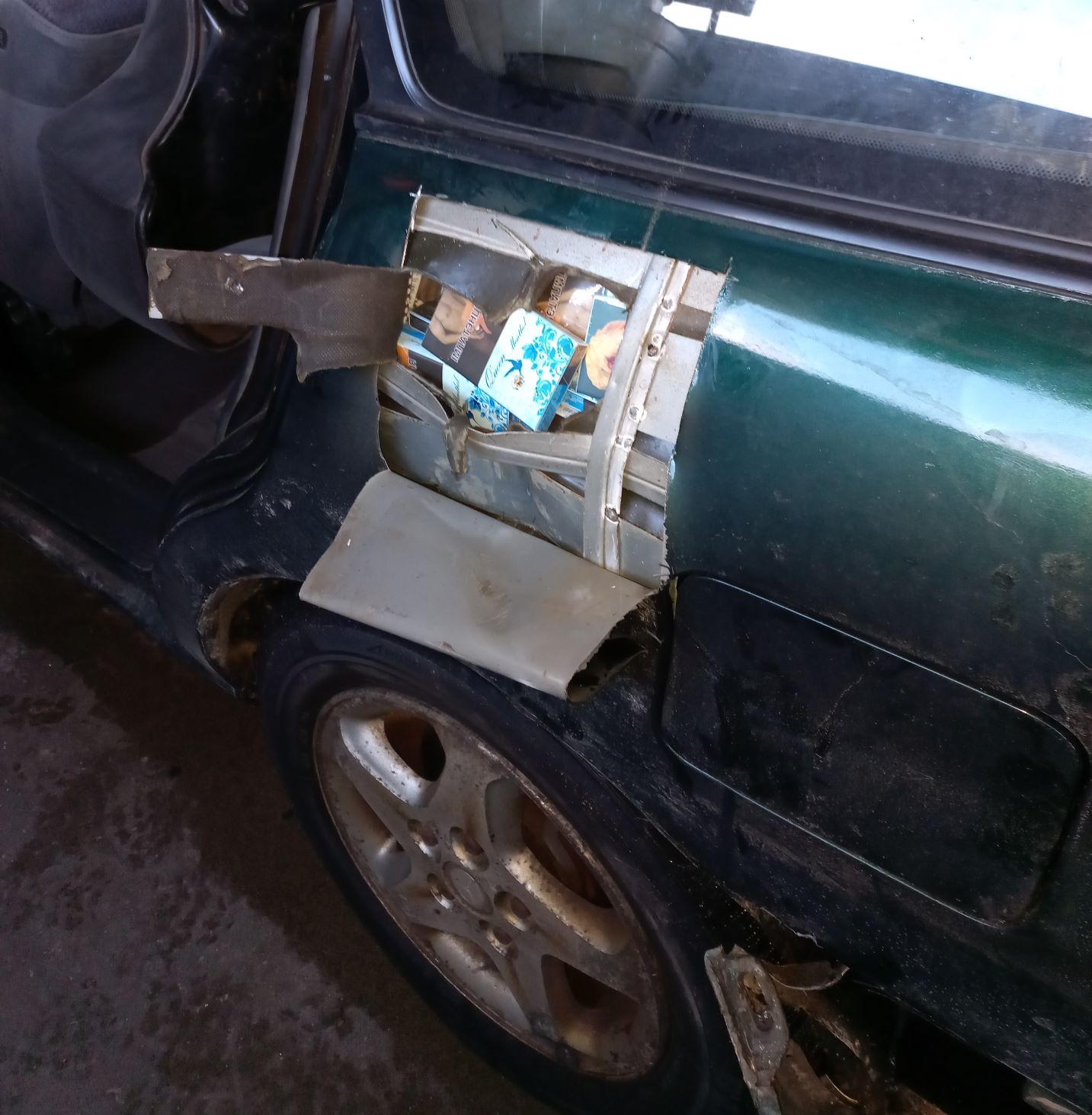 mazda rajgardas 24 01