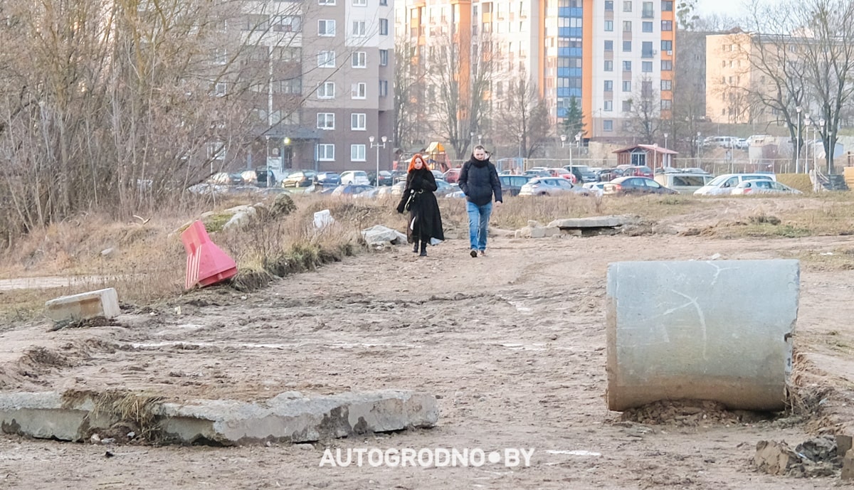 Как поехать на Лидскую, чтобы заплатить 150 рублей эвакуаторщику. Или почему нельзя верить навигатору