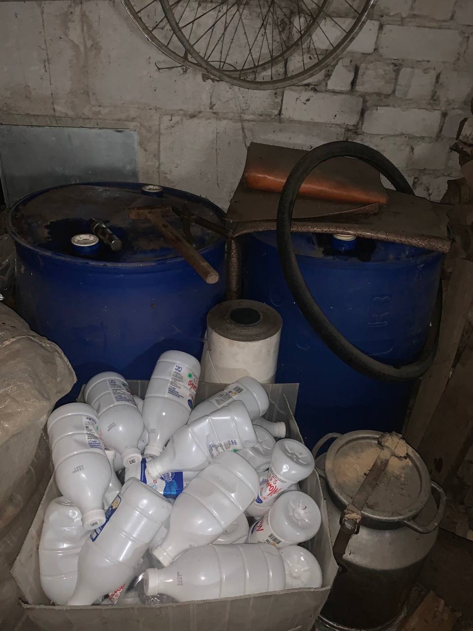 apk vorujut toplivo 02