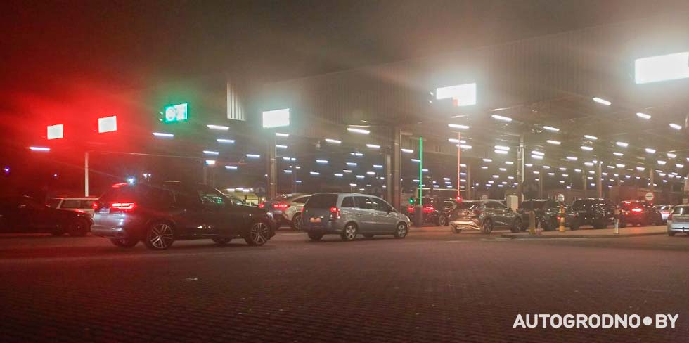 А сколько времени занимает поездка из Варшавы в Гродно через Брест на автобусе: рассказываем о свежих таймингах