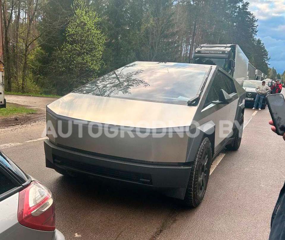 Tesla Cybertruck в России