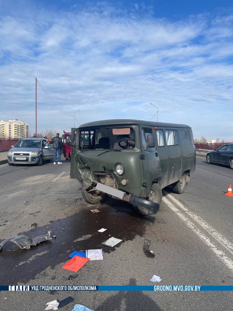 buhanka lida 04 04 01