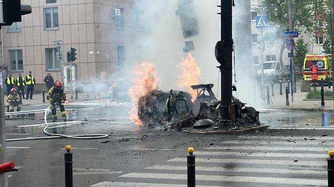 В Варшаве полтора часа тушили электромобиль Lucid Air: он загорался дважды