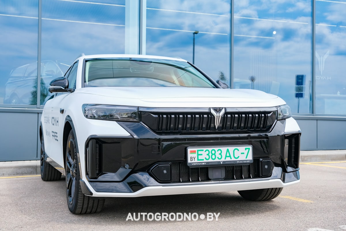 Voyah Free Pro в Гродно - новый автосалон - обзор и тест-драйв