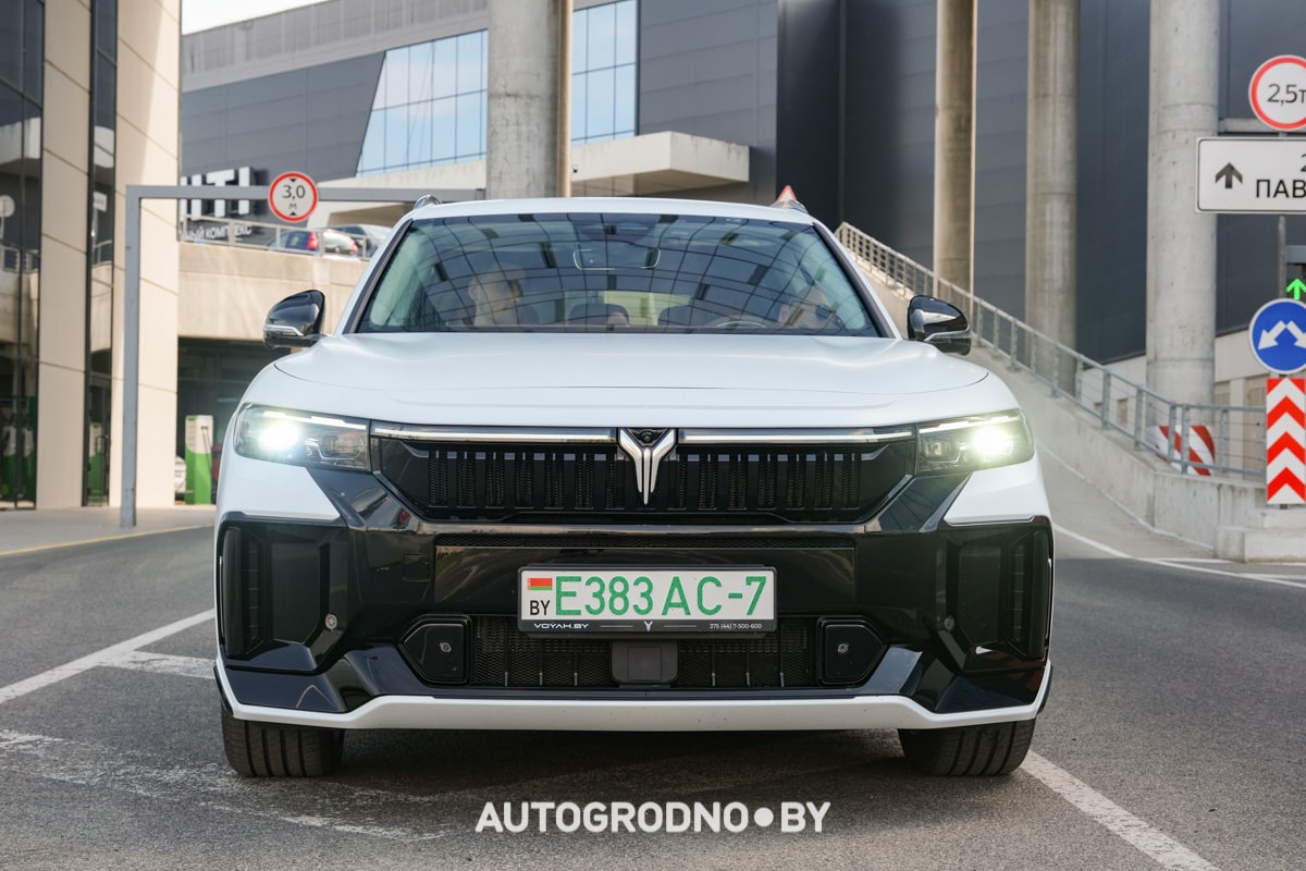 Voyah Free Pro в Гродно - новый автосалон - обзор и тест-драйв