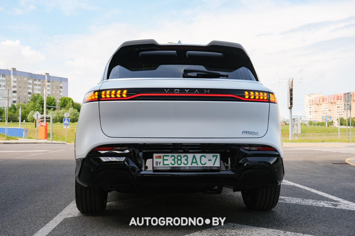 Voyah Free Pro в Гродно - новый автосалон - обзор и тест-драйв