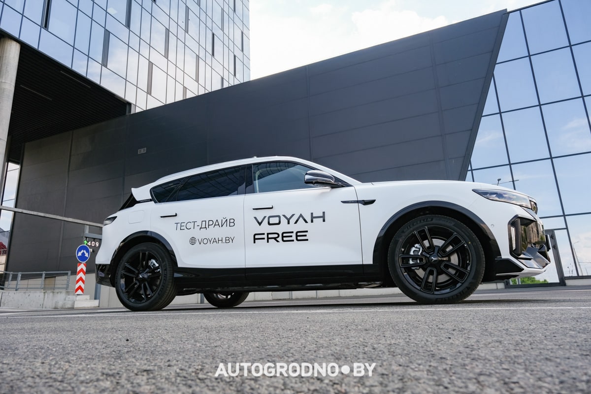 Voyah Free Pro в Гродно - новый автосалон - обзор и тест-драйв