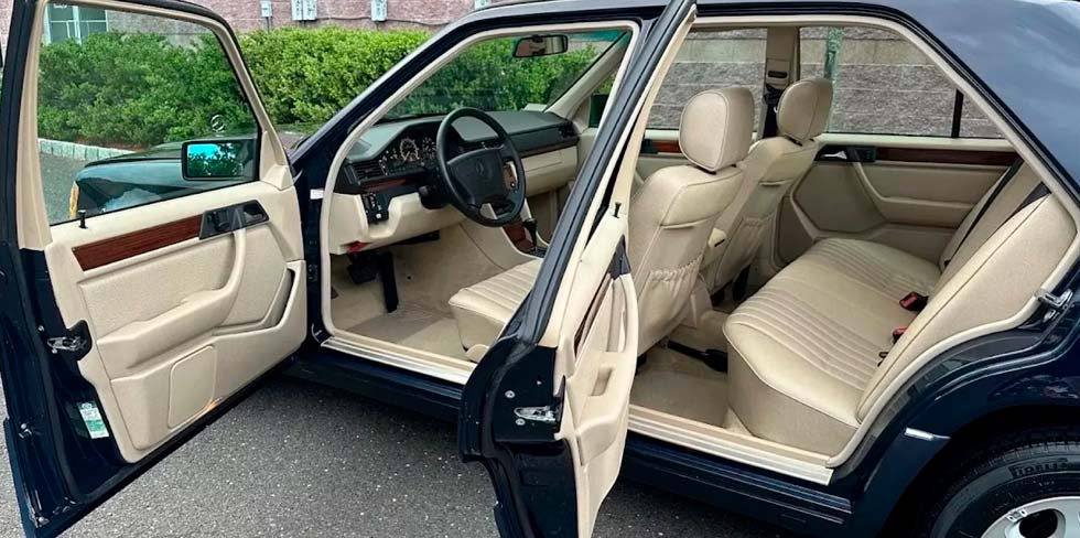 Дизельные Mercedes W124 с малым пробегом американцы покупают по цене двух квартир в Гродно